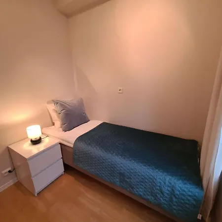 Apartment Center Hills - Lovely 2-bedroom W Balcony, Amazing Location Stavanger