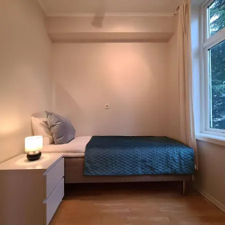 Center Hills - Lovely 2-bedroom W Balcony, Amazing Location Apartment Stavanger